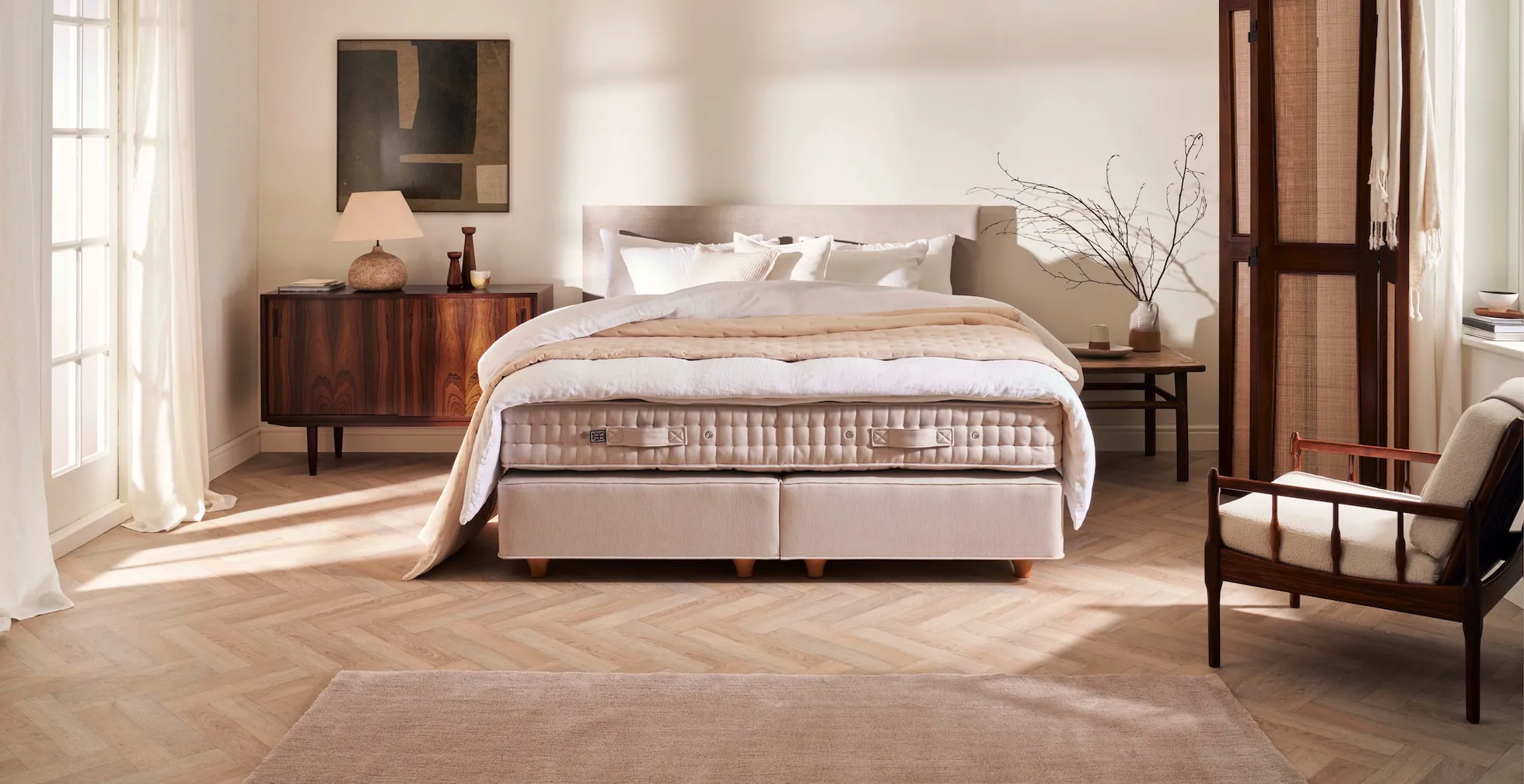 Sleep well divan bed from Vispring